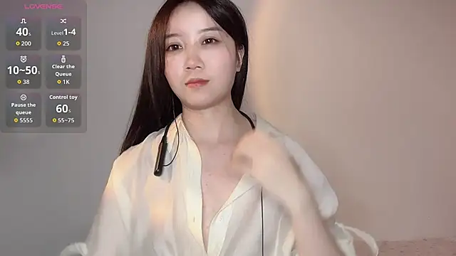 77-Vicky webcam