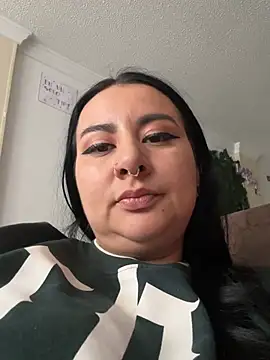 Abril_Luv webcam