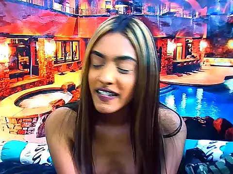 IndianPretty14u2Luv webcam