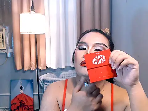 TSbrianaHugeCock webcam