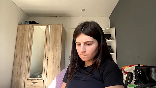 SpanishRooter webcam