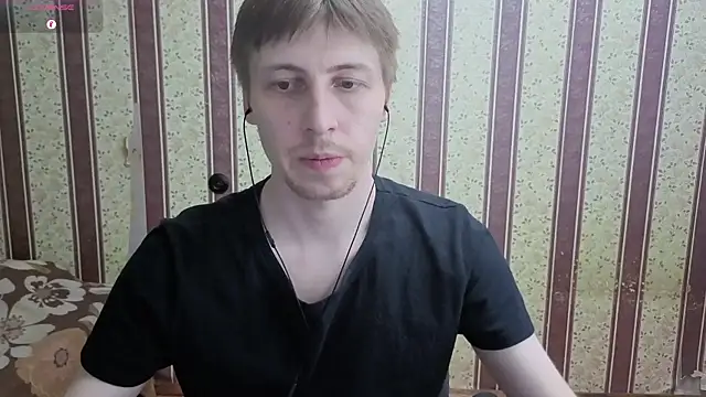 Darien_Brown webcam