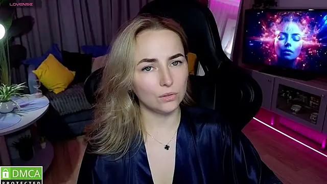 Mira_Mermayd webcam