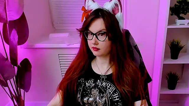 CarolGiggly webcam