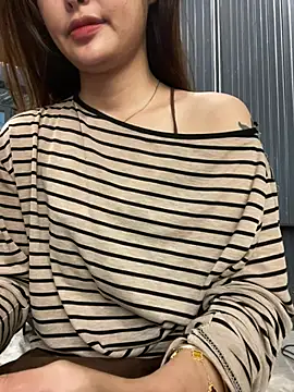 _AnneMia_ live