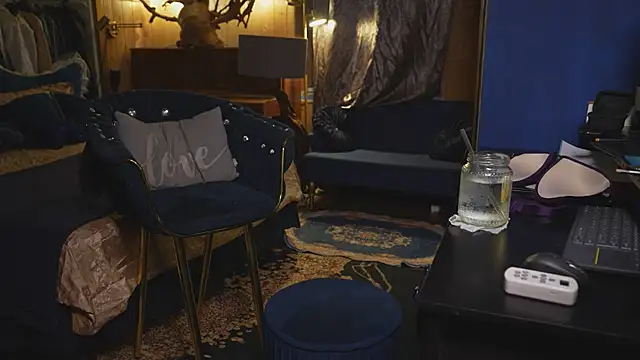 VanessaDoyle webcam