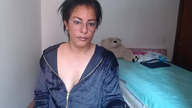 kateleyagrey webcam