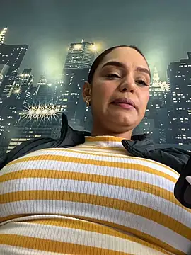 Sara-77 webcam