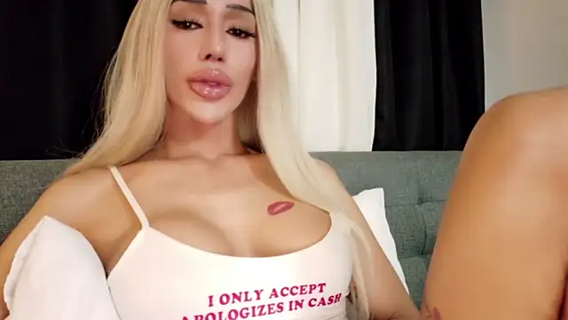 Forever_MissCandace webcam