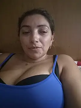 claudia webcam