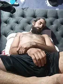 hairy_mannn webcam