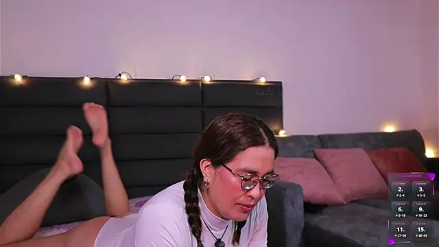 kathieandpovcock1 webcam