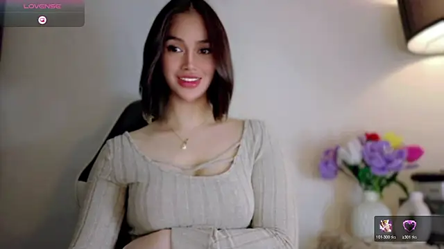 Anna_HollyDoll webcam