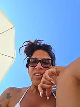 sexy7883 webcam