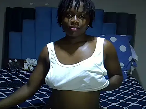 melanin_moon webcam