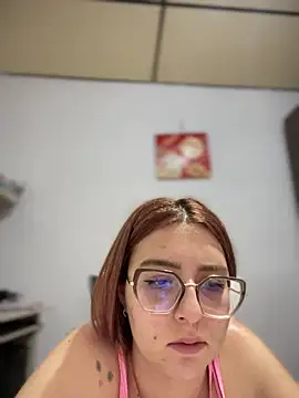 CoraVibes webcam