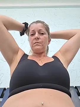 NikkiBlisss webcam