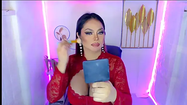 WildSelfsuckerAmanda webcam