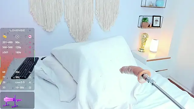 natasha_ary (F young) - NEED A DADDY TO MAKE ME CUM 💦