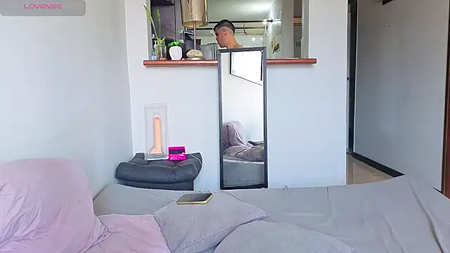 Matiashorney webcam