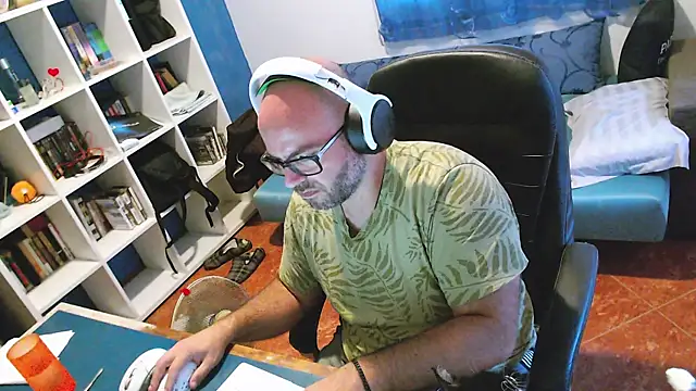 ravingr4d4 webcam