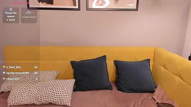 Diana_Garrett webcam