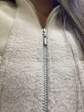 LIZ-06_ webcam