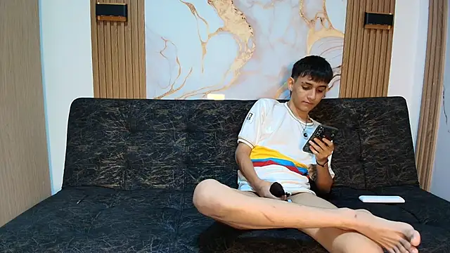 willy_sexxx18 webcam