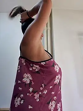 KamillaSpencer webcam