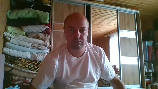 Luceriusbigass webcam