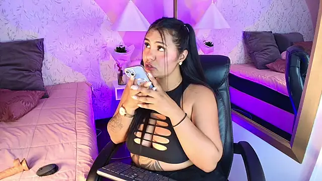 Tammara_Brm webcam