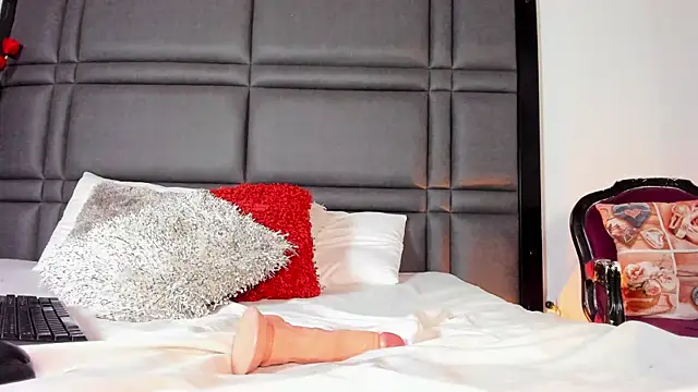 IsabellaVillalobos webcam