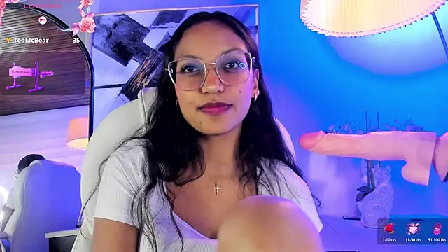 emma_brooks_ webcam