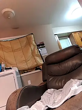 Joeyw57 webcam
