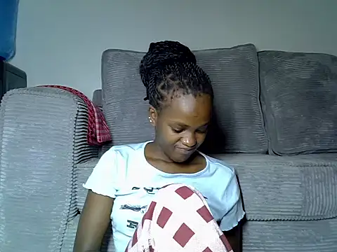 Lynne_pretty4 webcam