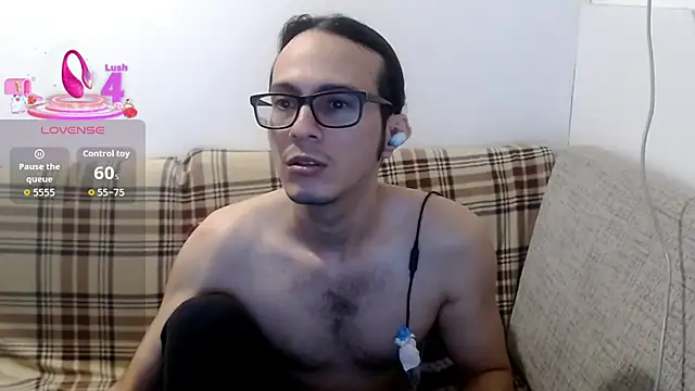 cholitohermoso webcam