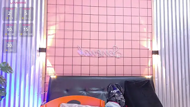 mensia_hernandz webcam