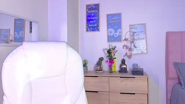 bluee_hazell webcam