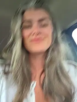 Lilmissvyx webcam