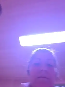 NikkiBlisss webcam
