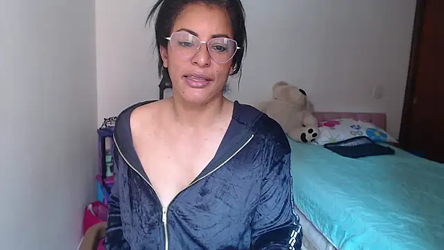 kateleyagrey webcam