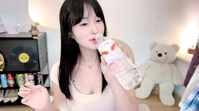 Onechestnut webcam