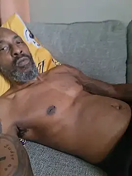 blackdynasty67 - BlackDynasty67's free webcam - UK Sex Cams