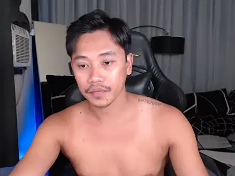 alexsuckable01