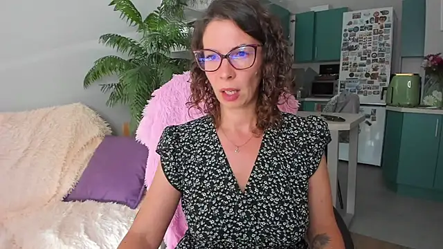 ChristinaGlory webcam