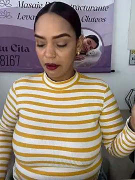 Sara-77 webcam