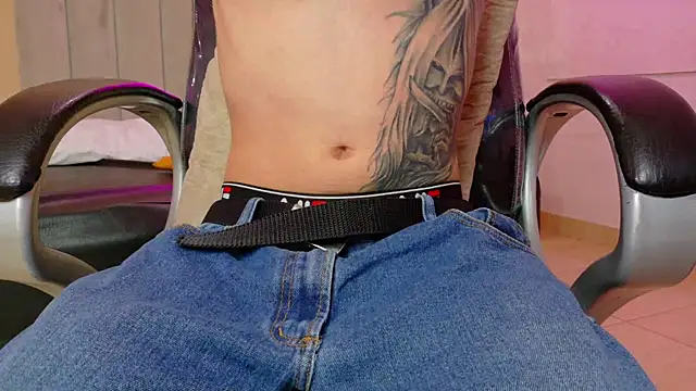 Nascary_Fox webcam