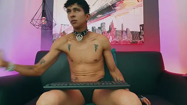 Maximoking26 webcam