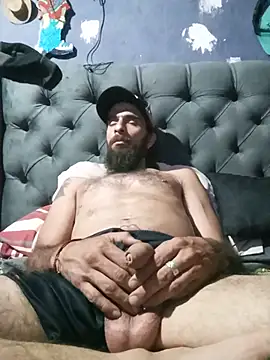 hairy_mannn webcam