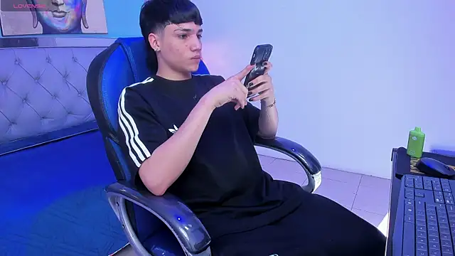 SamBlack_ webcam